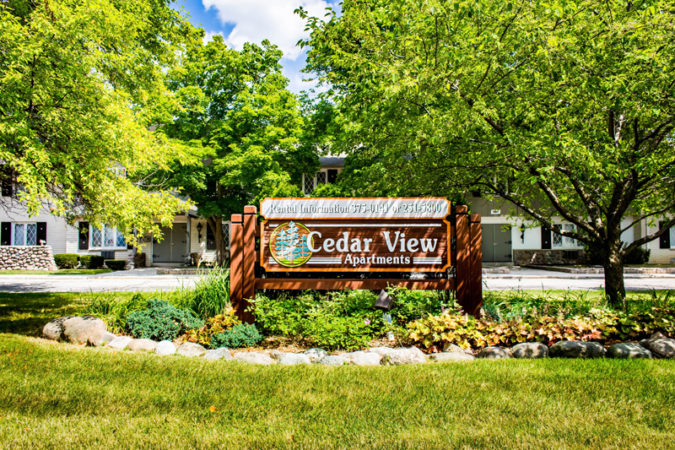 Dittmar Realty - Cedar View Apartments - Exterior