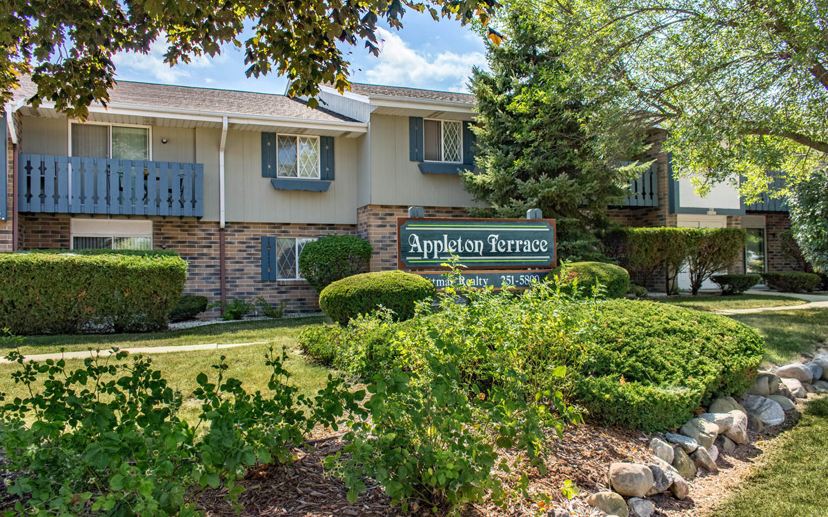 Dittmar Realty - Appleton Terrace Apartments - Exterior